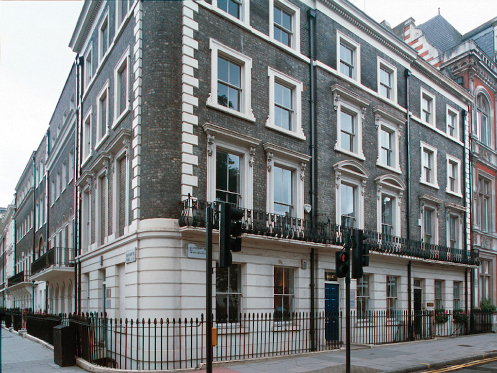 Bloomsbury International English Language School