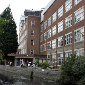 Kingston University ( Knight's Park )